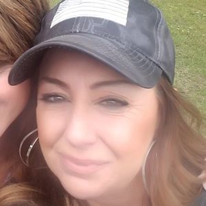 Meet your Posher, Veronica